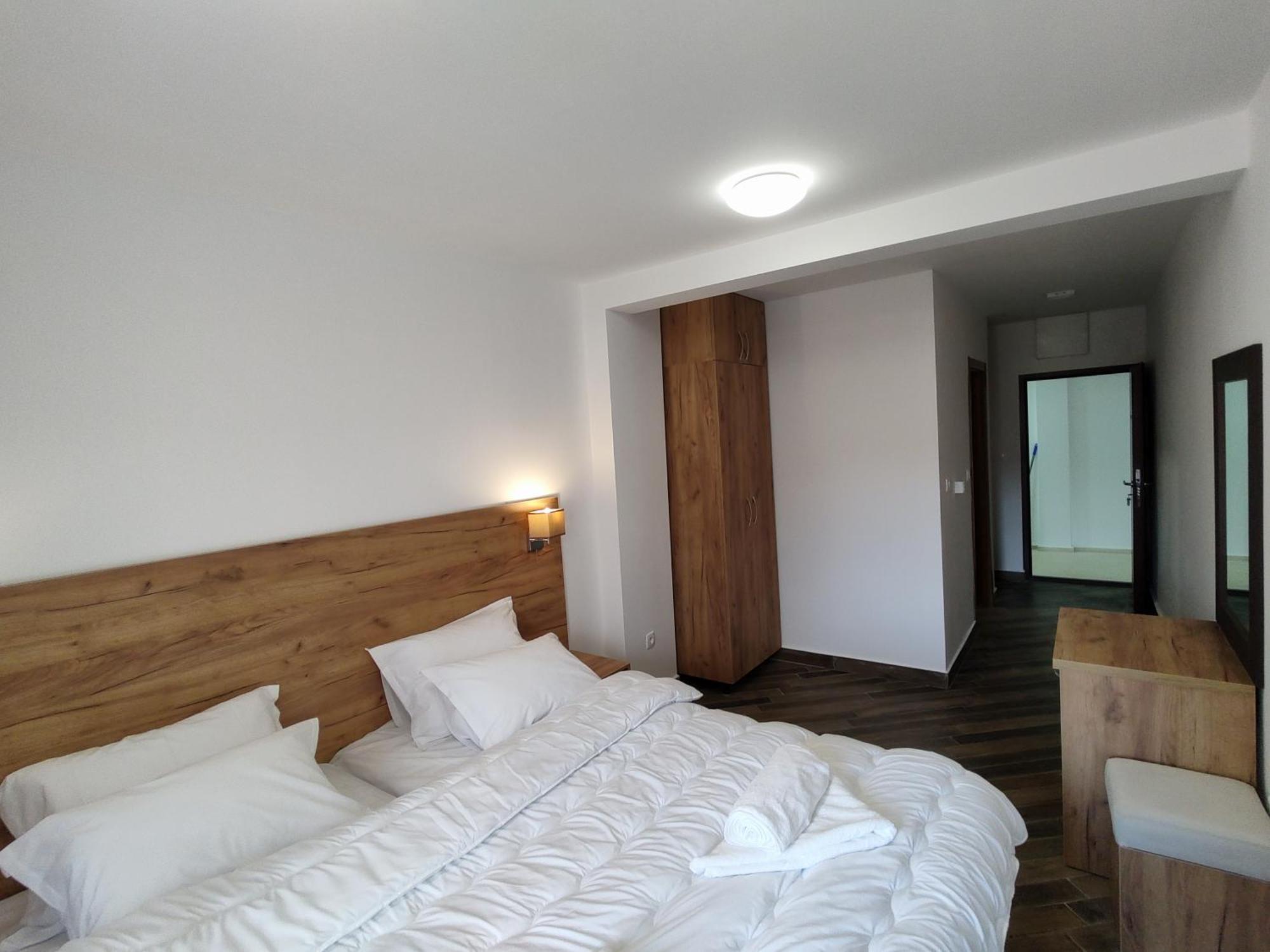 Apartments & Restaurant Pirlitor Zabljak  Exterior photo